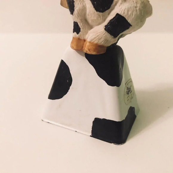 Vintage Russ Cow Figurine On A Bell 4 Inch Tall Figure Flaw - Picture 14 of 15